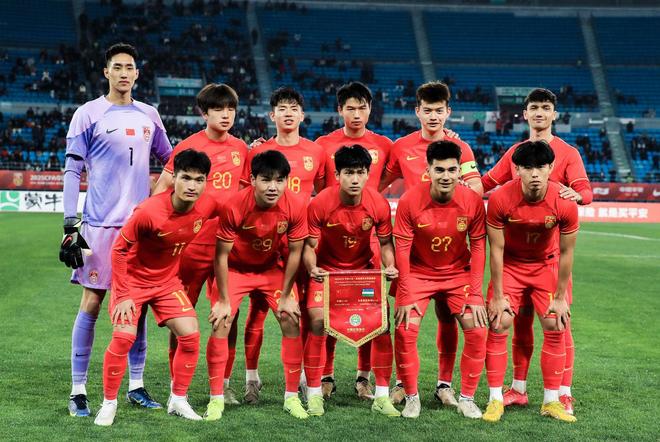 滚球-今日！CCTV5直播U22国足+女排世锦赛+美网网络直播克西安站(图1)